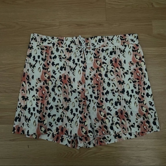 Remain Birger Christensen Shorts Size 8 - Picture 2 of 7